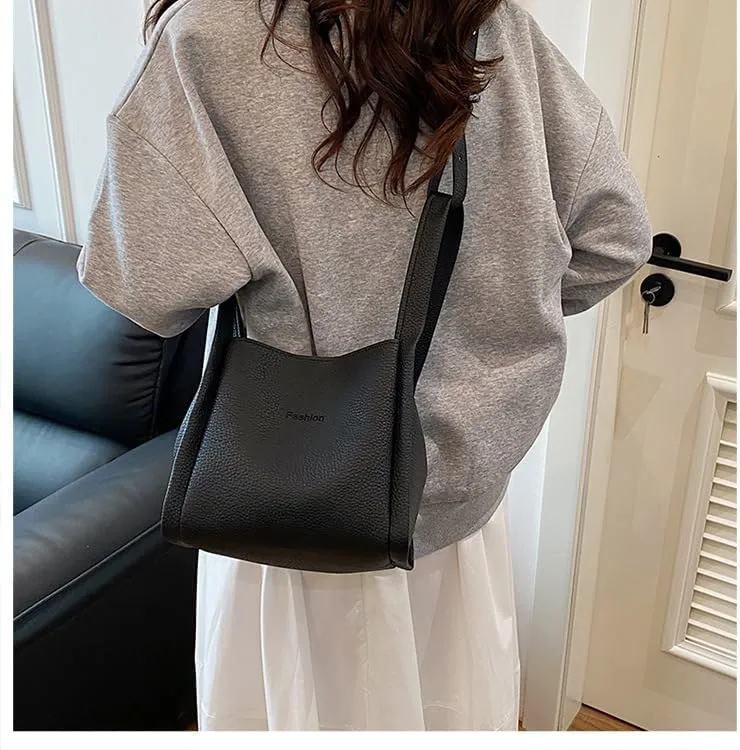Axcone Vintage Bucket shaped Handbag - Large Capacity Casual Commuter Handbag with One Shoulder and Diagonal Span