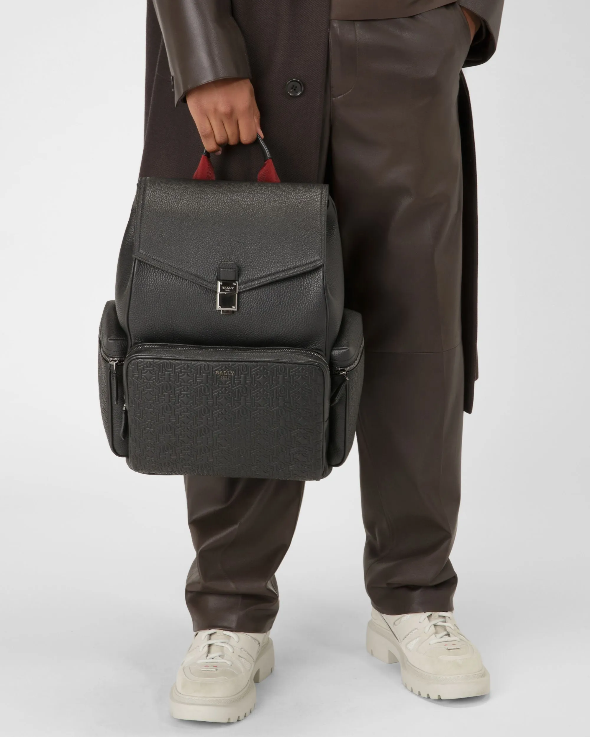 Bahko Leather Backpack In Black
