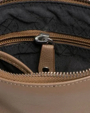 Cassie Clutch (Oak)