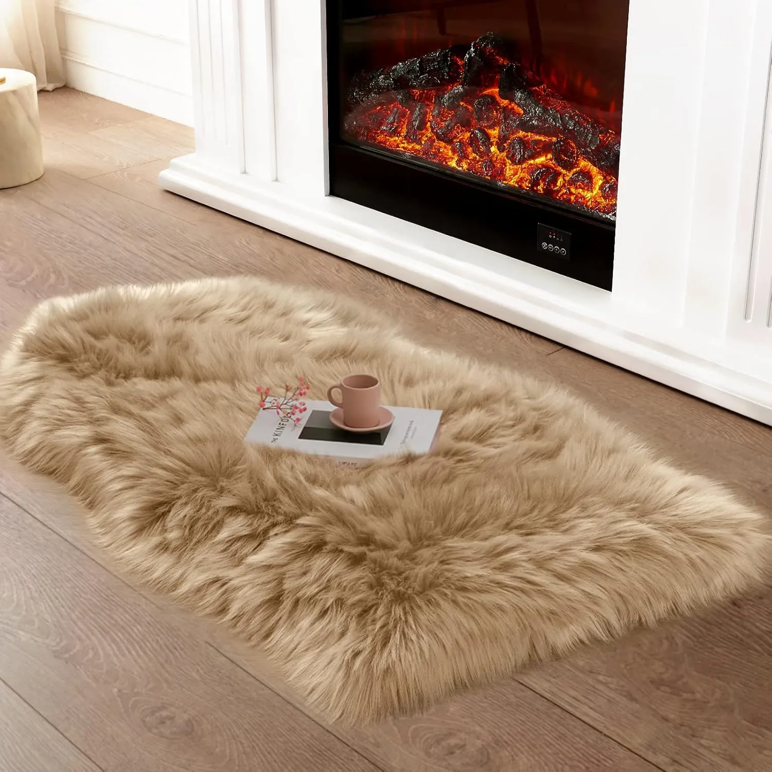 Ciicool Faux Sheepskin Rugs Soft Faux Fur Rug Beige Fluffy Rug Chair Couch Cover Fuzzy Carpet for Bedroom Floor Sofa Living Room 2x3 Feet
