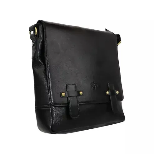 Classic PU Leather Messenger Bag – Vintage Sling Bag for Everyday Use (Midnight Black)