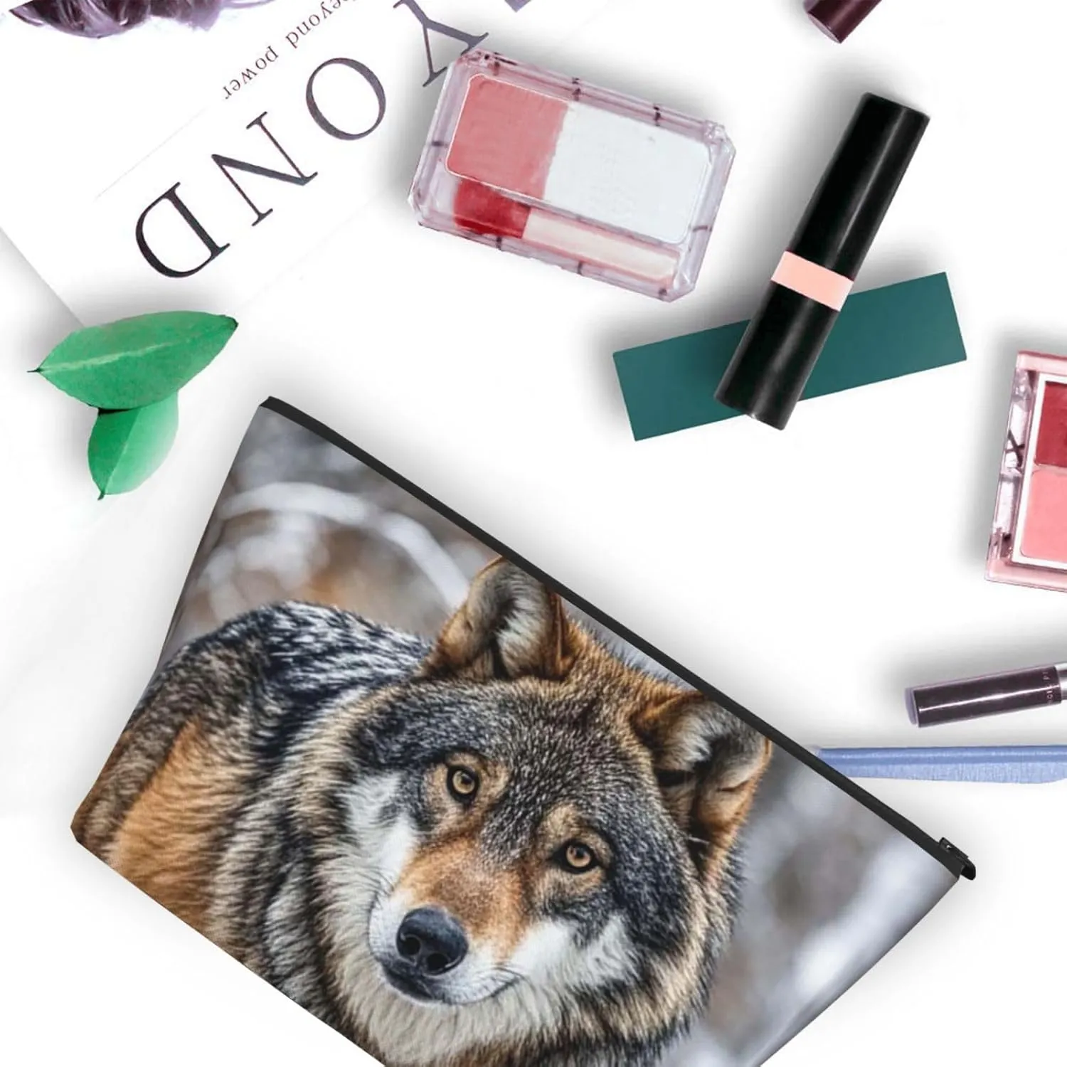 Cosmetic Bag Portable Makeup Bag Wolf Toiletry Bag Large Capacity Zipper Pouch Waterproof Toiletry Pouch Makeup Organizer Case for Women Men