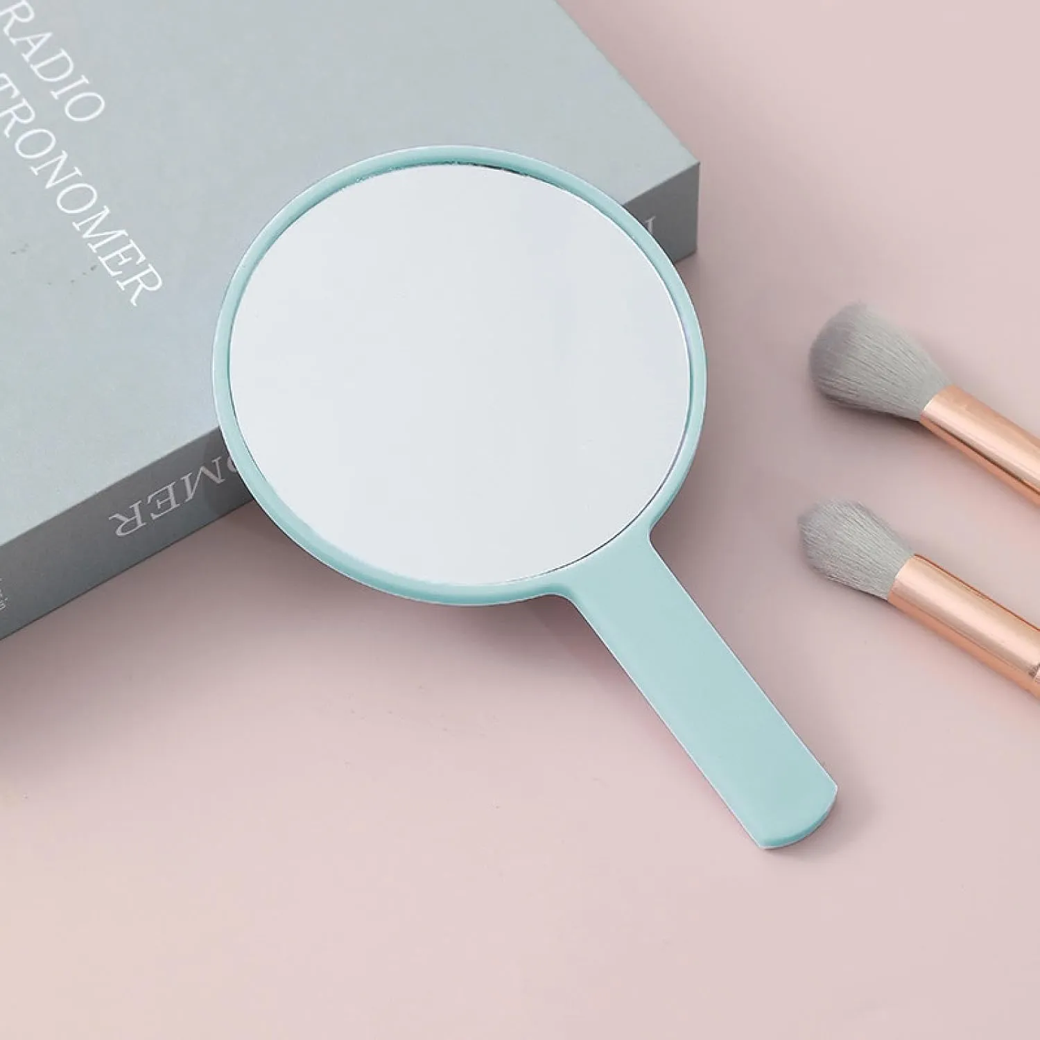 Cosmetic Mirror, Square HD Handheld Mirror, Portable Handheld Handle, Beauty Small Mirror Round Blue