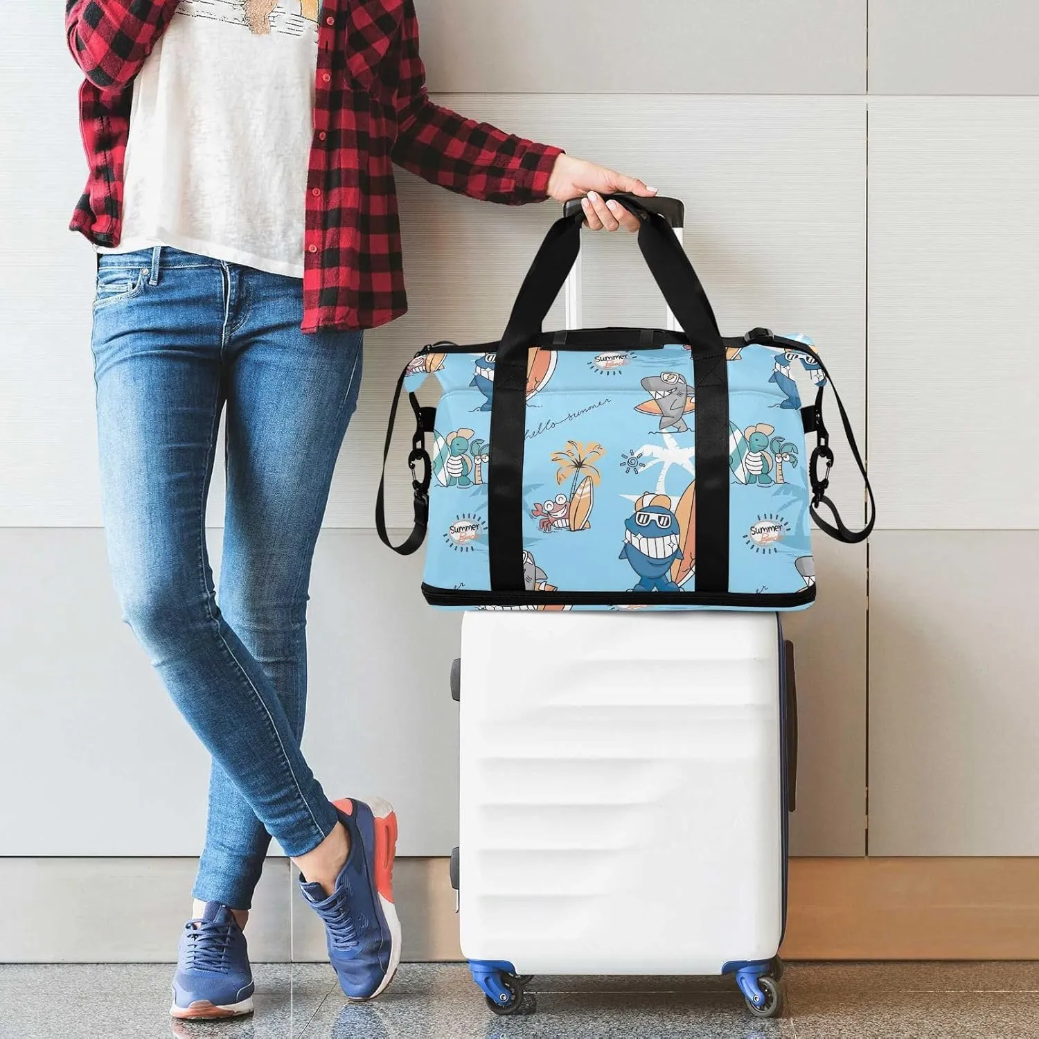 Cute Animals Surfers Men's Travel Bag Waterproof Womens Gym Bag, Mens Carry on Bags for Airplanes with Wet Pocket and Shoes Compartment