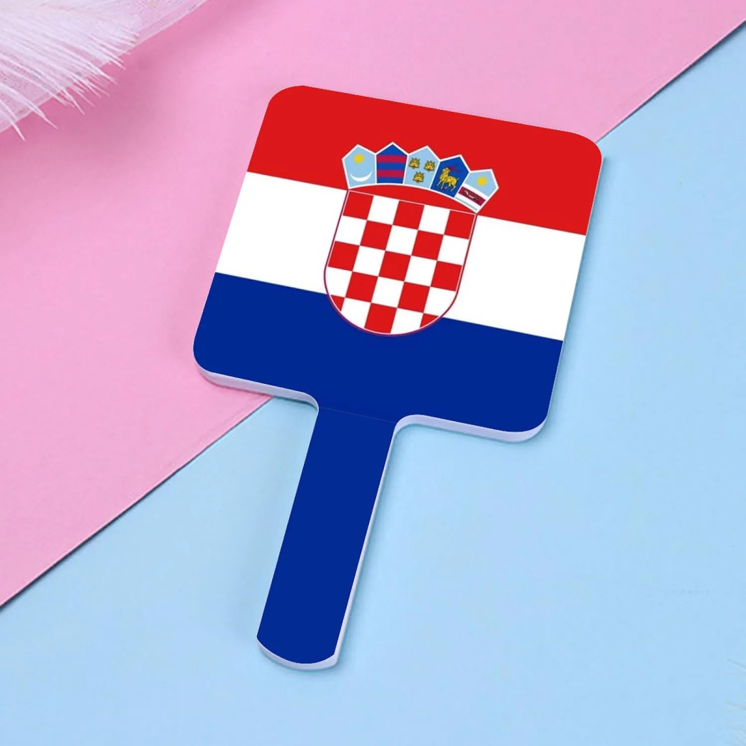 Funny Republic of Croatia Flag Makeup Mirror, Square Cosmetic Hand Mirror with Handle, Portable Travel Handheld Mirror for Shaving, Facial Care White 9×16Cm