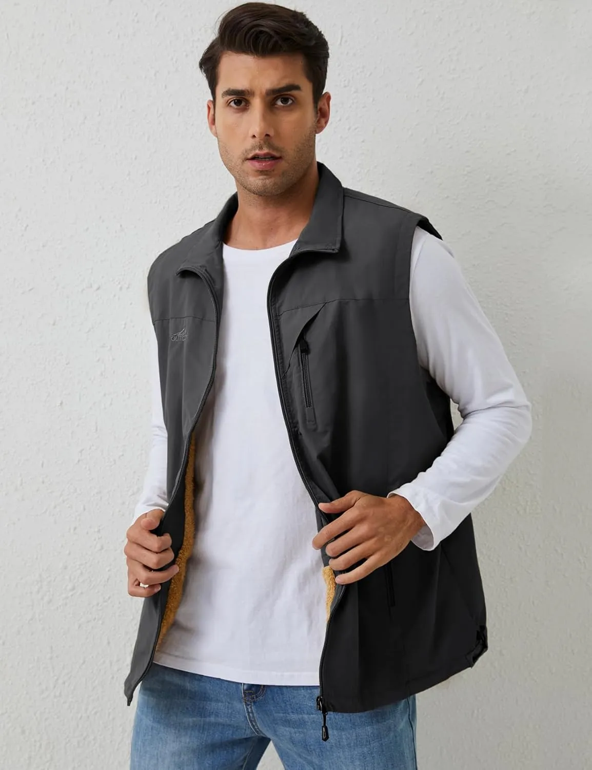 Gihuo Men's Sherpa Lined Fleece Vest Winter Fishing Travel Utility Vest Gilet