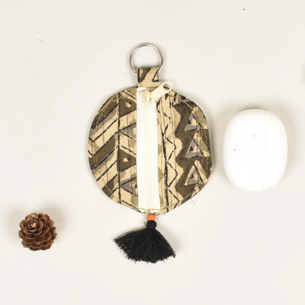 Green kalamkari Round Pouch – Lip Balm / Earbuds Holder