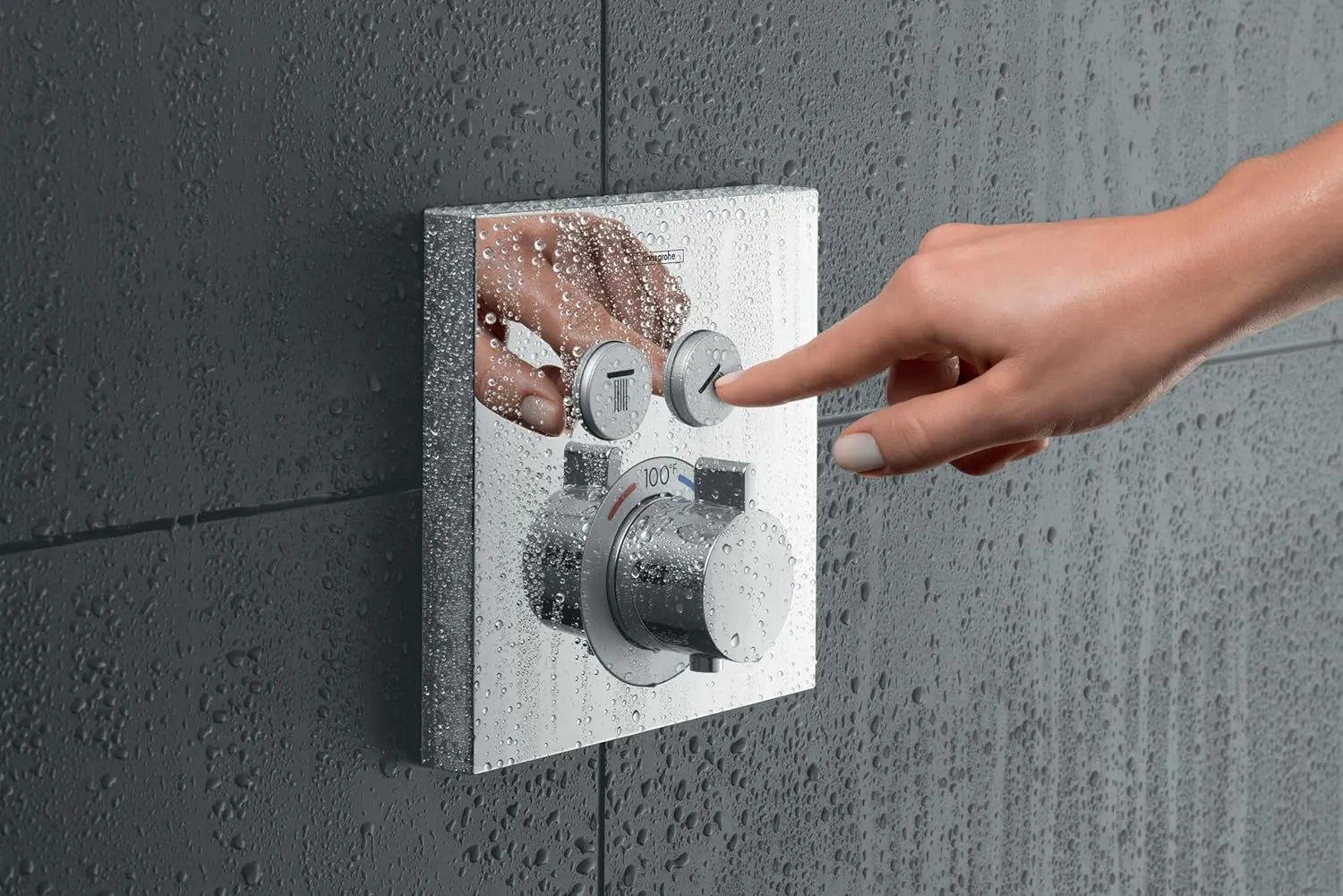 hansgrohe ShowerSelect Modern Minimalist Auto Temperature Control 1-Handle 6-inch Wide Thermostatic Shower Trim for Rough-in Valve with Diverter in Chrome, 15763001