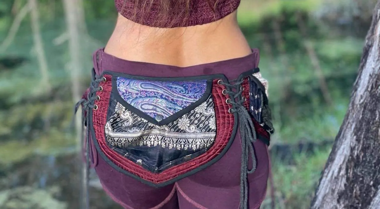 Indian Silk Utility Belt 3 Round Pocket