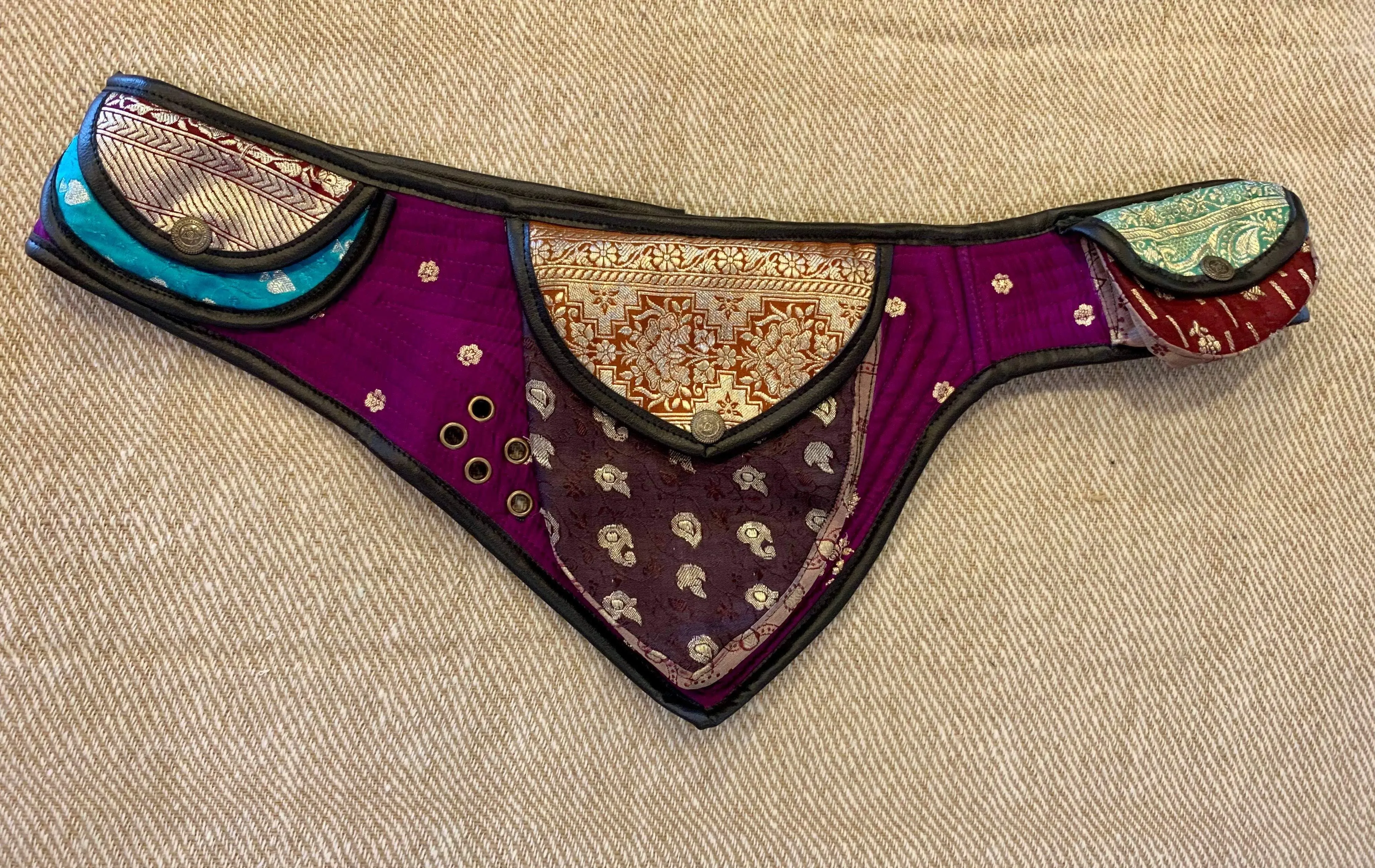 Indian Silk Utility Belt 3 Triangle Pocket