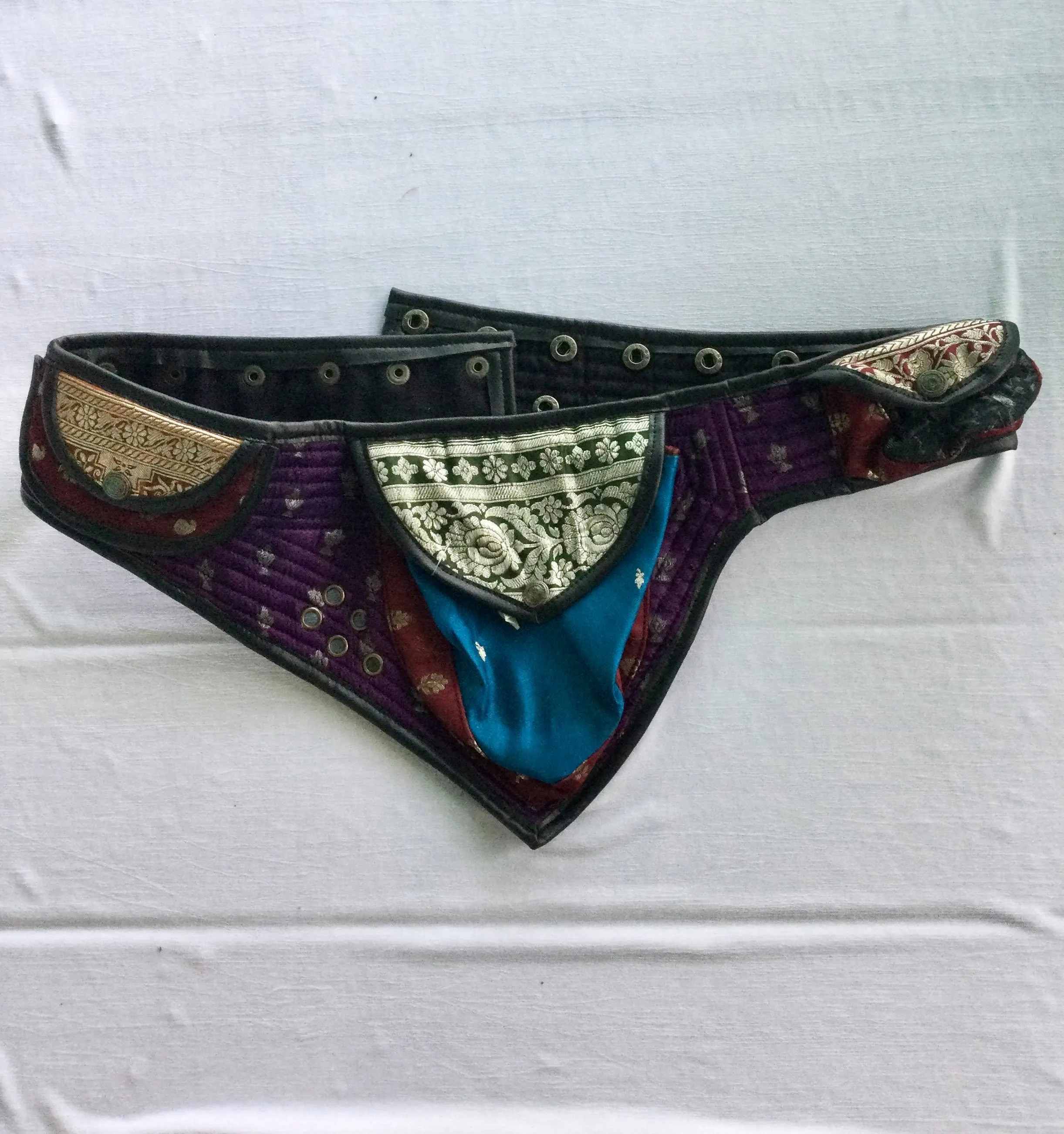 Indian Silk Utility Belt 3 Triangle Pocket