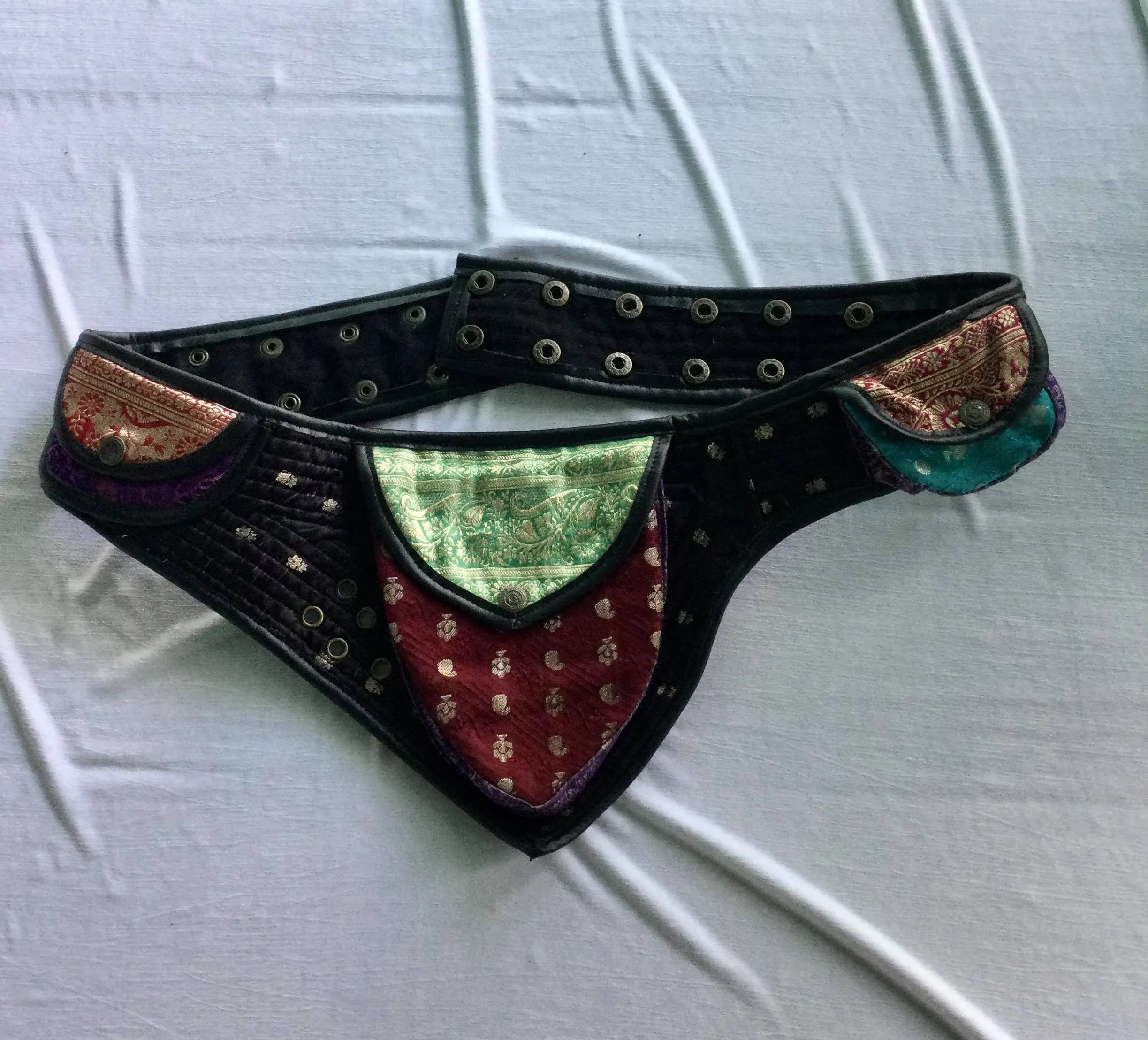 Indian Silk Utility Belt 3 Triangle Pocket