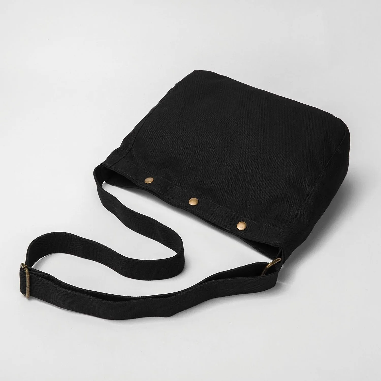 Japanese Harajuku large capacity ulzzang canvas messenger bag female ins summer wild shoulder bag female