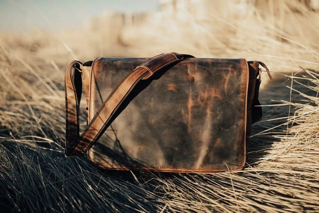 Kodiak Leather Kasilof Messenger 18" XL