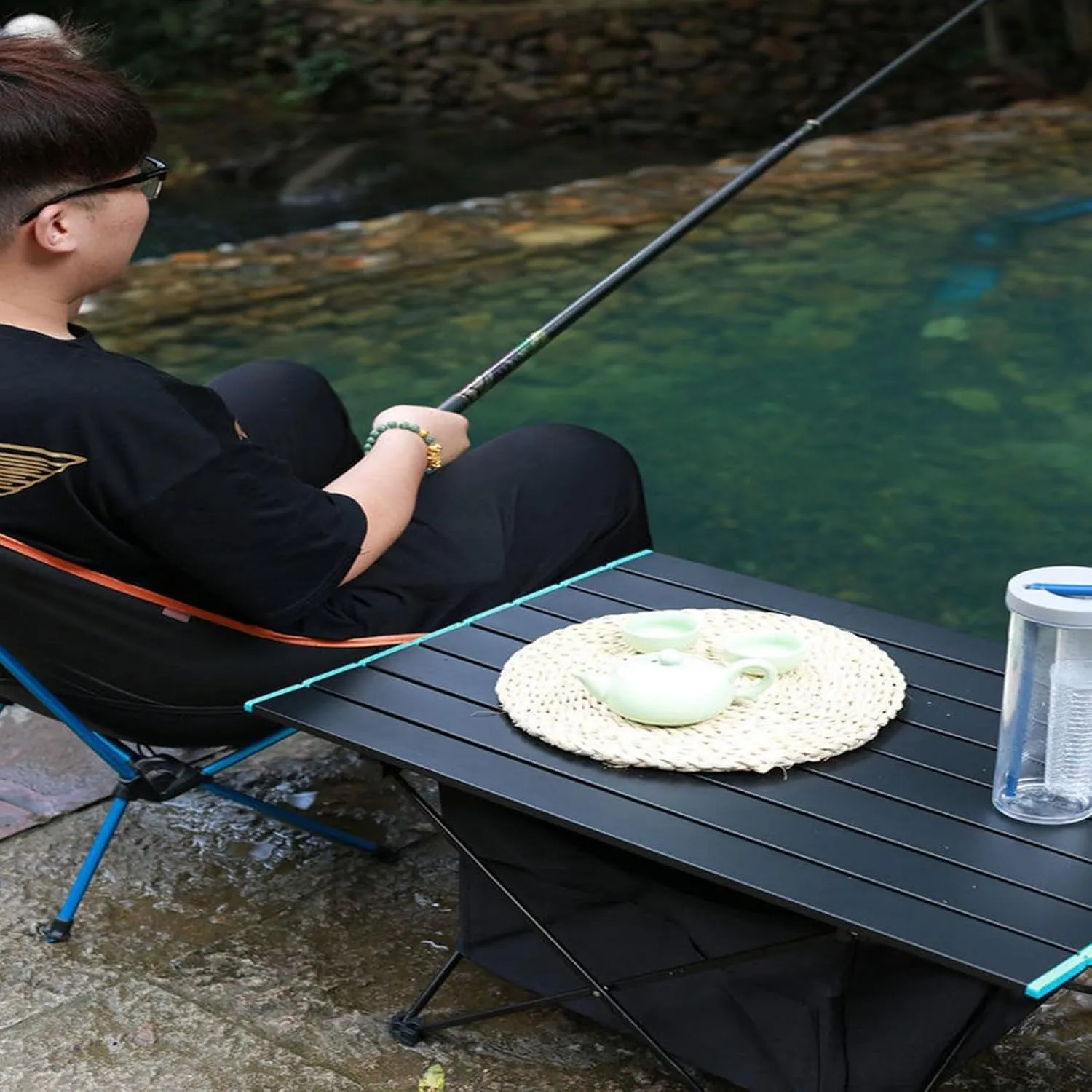 Outdoor Folding Table Aluminum Alloy Folding Table, Lightweight Portable Folding Table with Pocket, Organizer and Light Stand for Picnic Camping(Black,55.2x40.8x46cm)