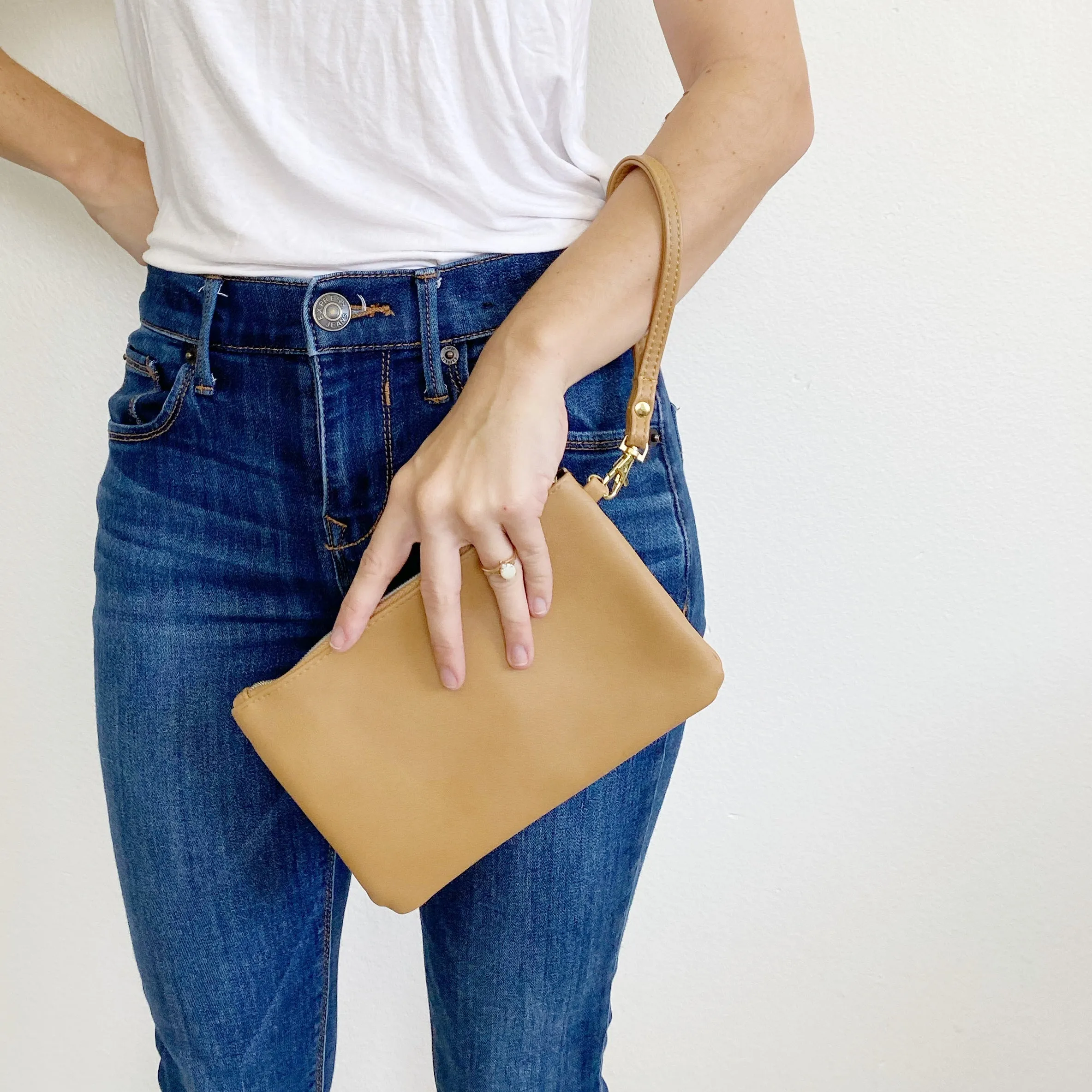 Phone Charging Wristlet Clutch