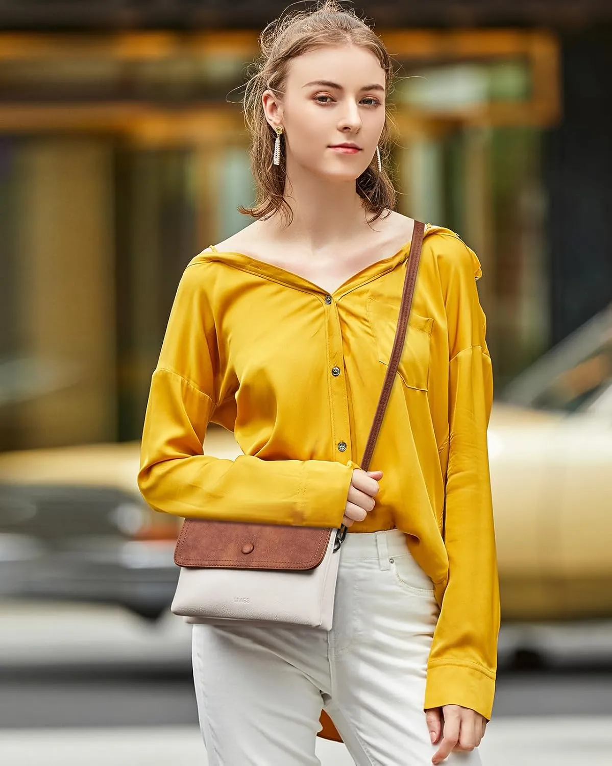 Small Crossbody Bags for women,Soft Leather Cell Phone Purse Lightweight,Little Crossbody Purses Women Trendy with Card slots