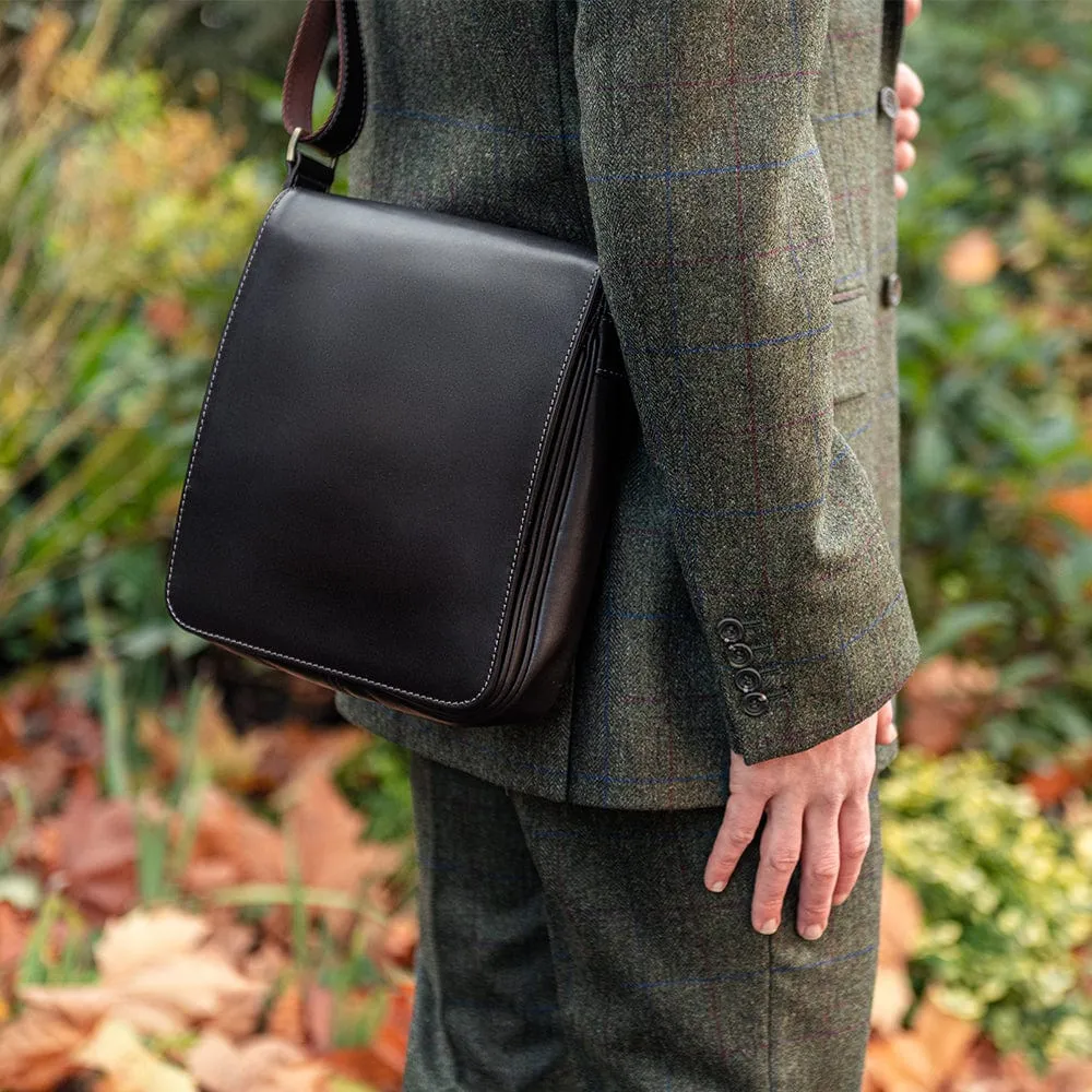 Small Leather Messenger Bag - Brown