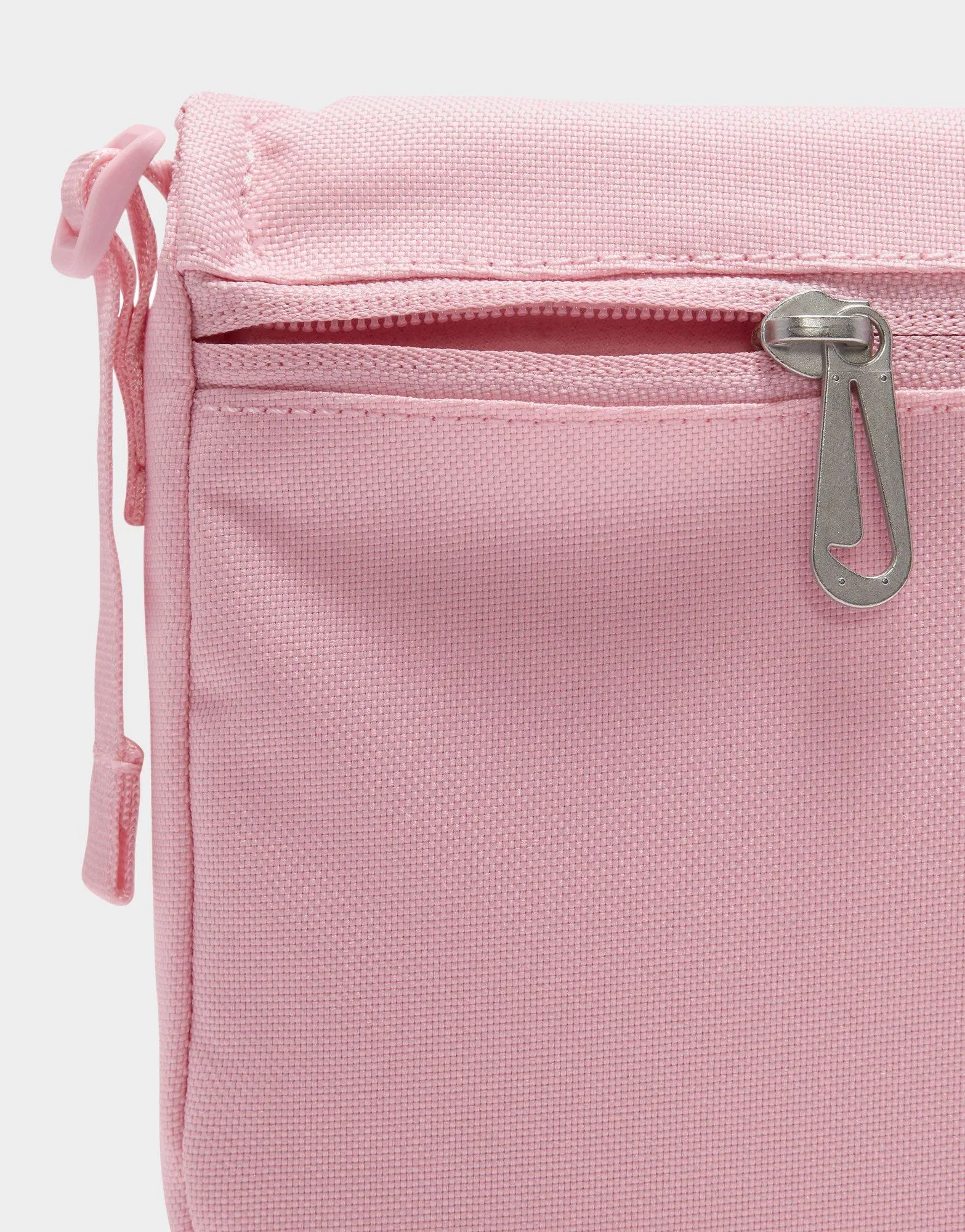 Sportswear Futura 365 Crossbody Bag