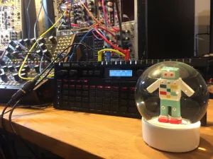 SQ-64 Poly Sequencer