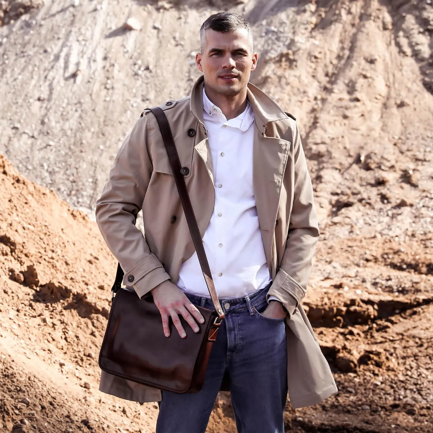 Time Resistance Leather Messenger Bag for Men, Handmade Crossbody Bag, Shoulder Bag Made in Italy