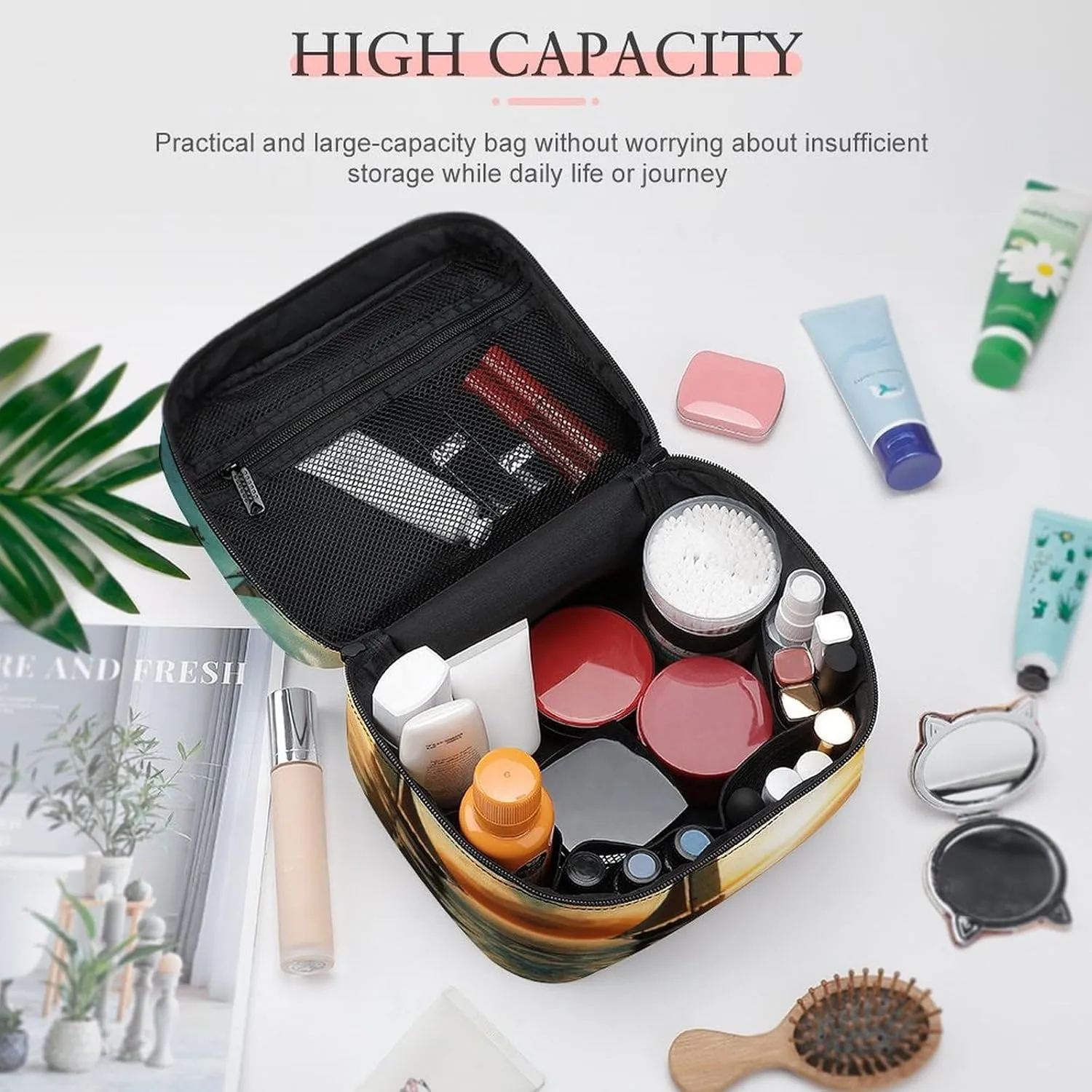 Travel Toiletry Bag for Women And Men,Boat on The Ocean Toiletry Organizer, Makeup Bag Travel Organizer for Shampoo,Toiletries