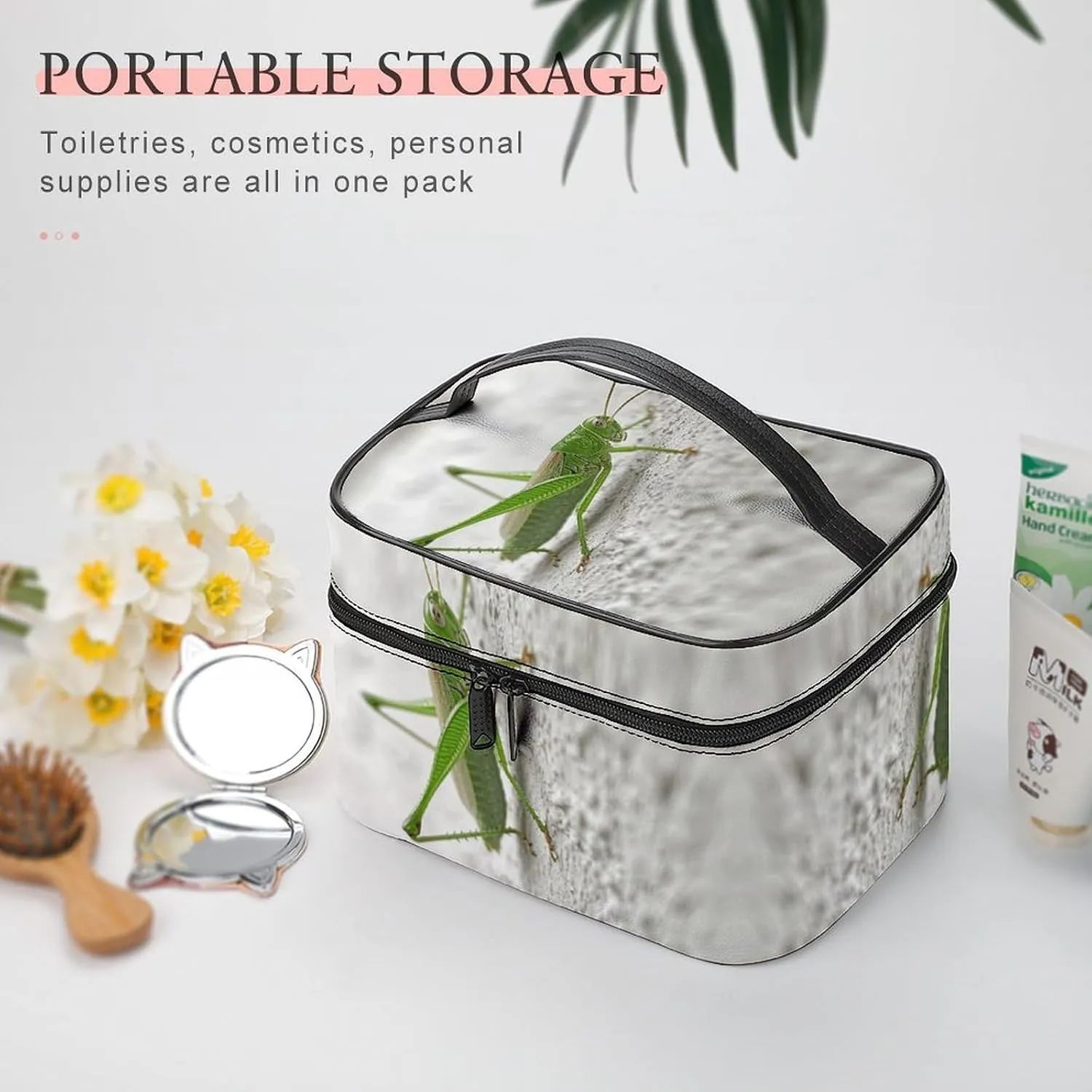 Travel Toiletry Bag for Women And Men,Green Grasshopper Image Toiletry Organizer, Makeup Bag Travel Organizer for Shampoo,Toiletries