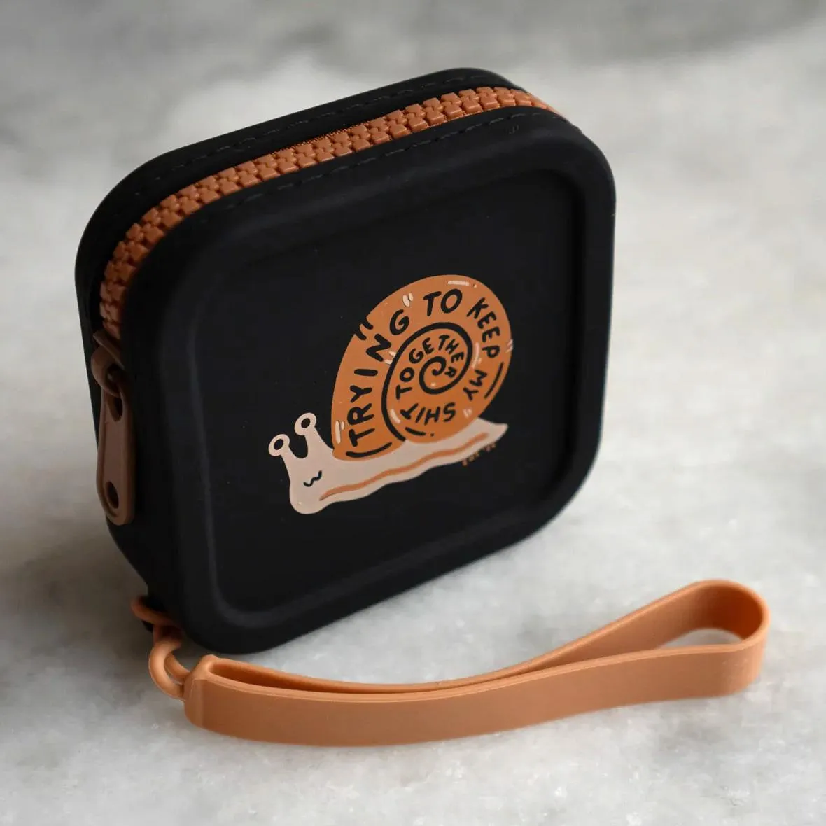 Trying Zipper Coin Pouch