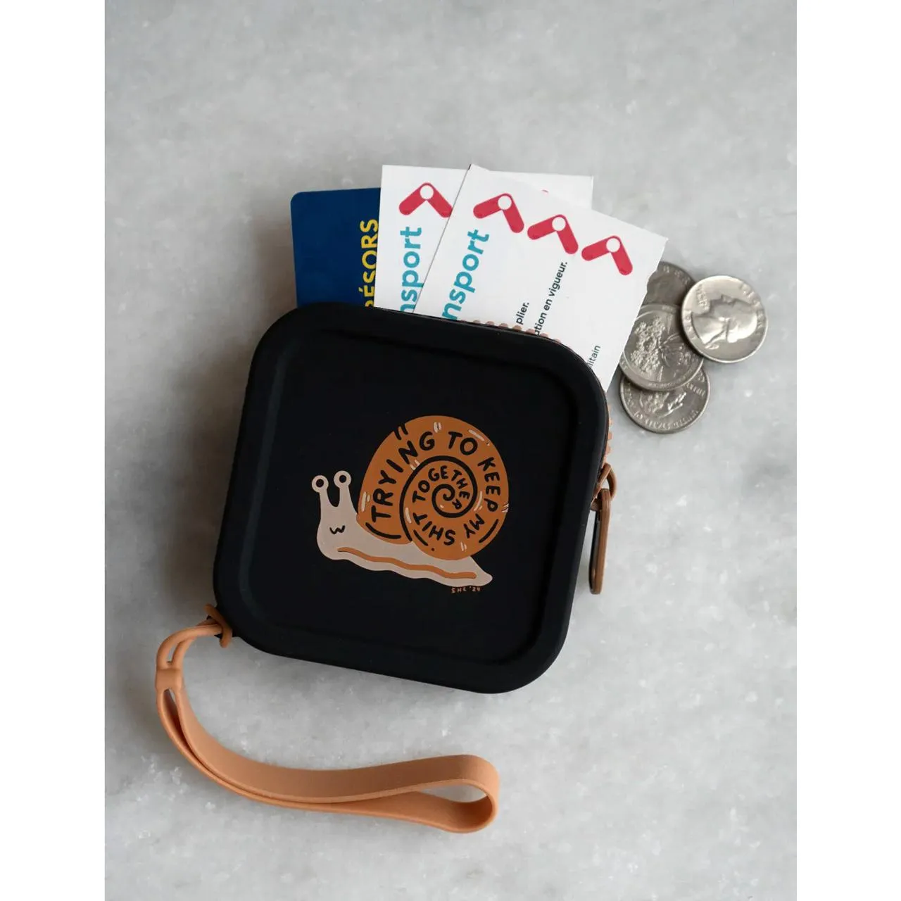 Trying Zipper Coin Pouch
