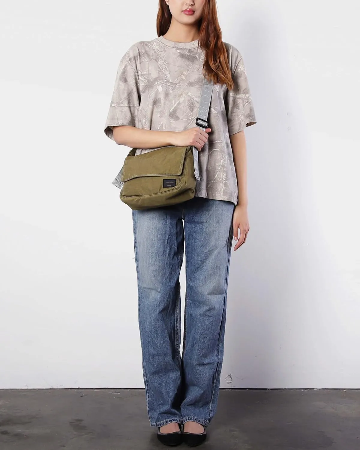 ZIMEGO Classic Crescent Crossbody Bag - Everyday Essential Travel Hobo Bag